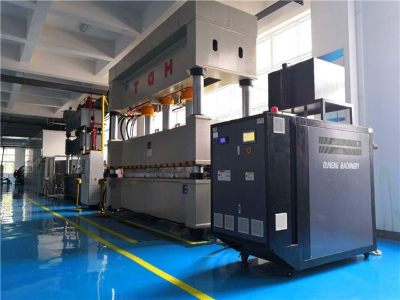 碳纖維復(fù)合材料成型工藝，記得收藏「歐能機(jī)械」